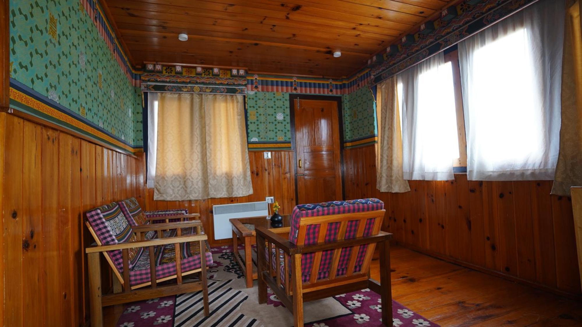 Hotel Olathang Paro Bagian luar foto