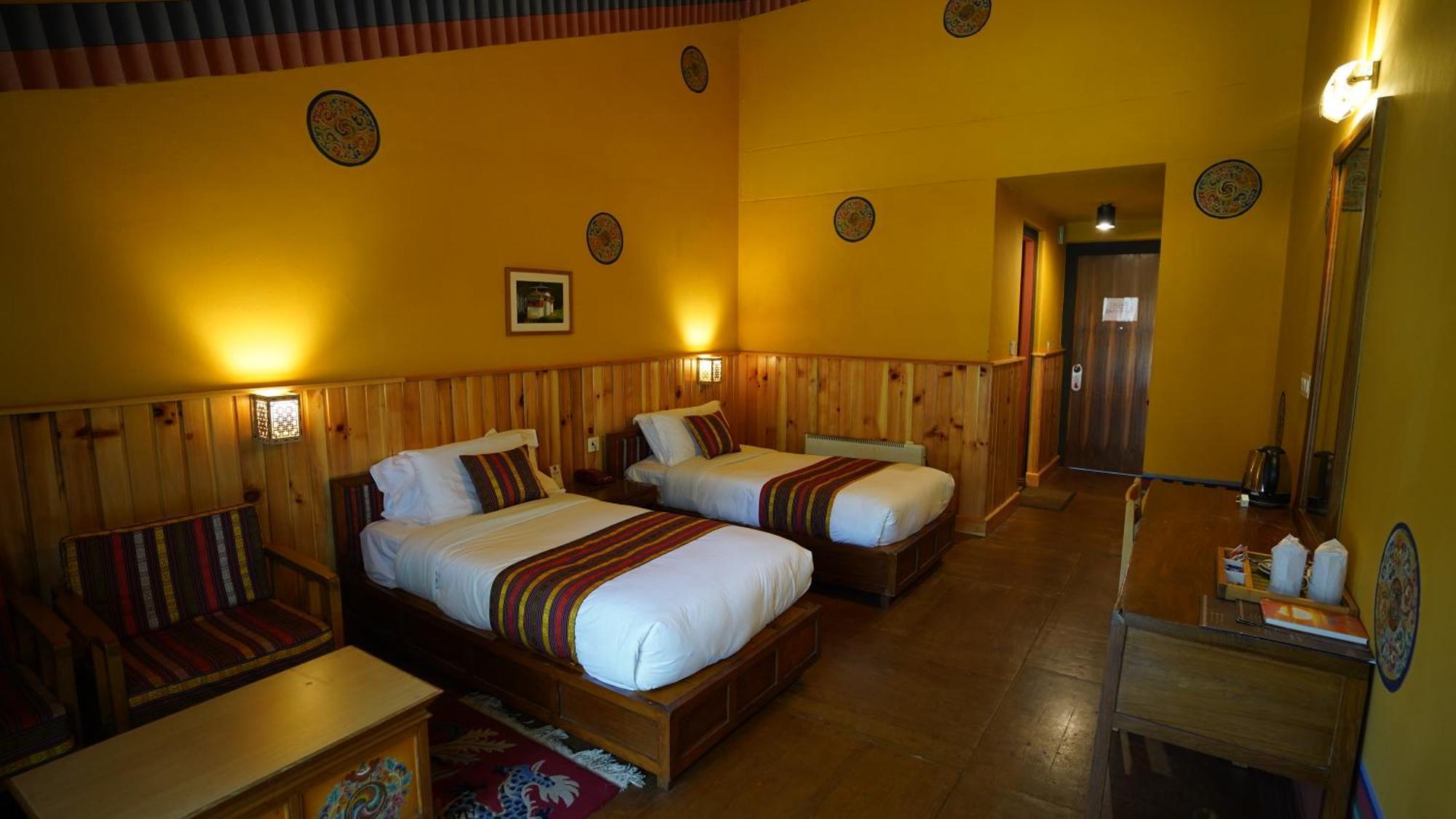 Hotel Olathang Paro Bagian luar foto